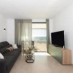 Begona Sea View Апартаменти *